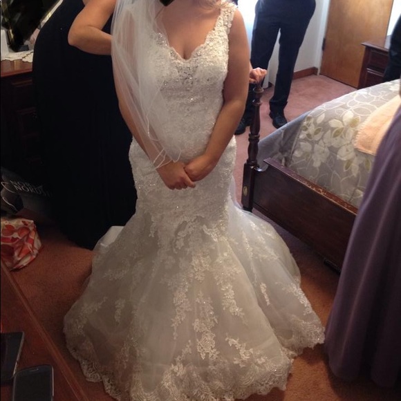 Wedding Dress. Brand:Demetrios from 2014 Worn once. Excellent condition. - Picture 1 of 2